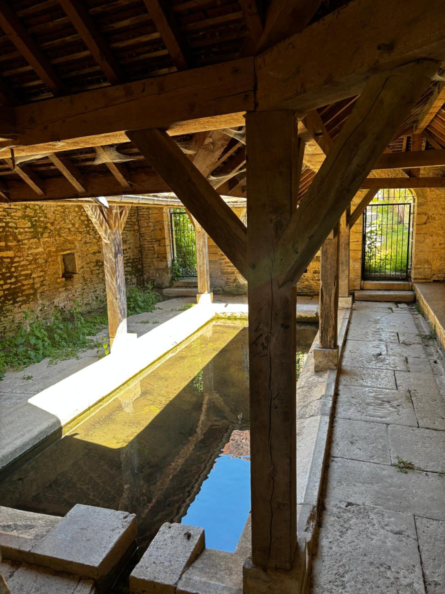 فندق Au Lavoir Fontaine-Française المظهر الخارجي الصورة